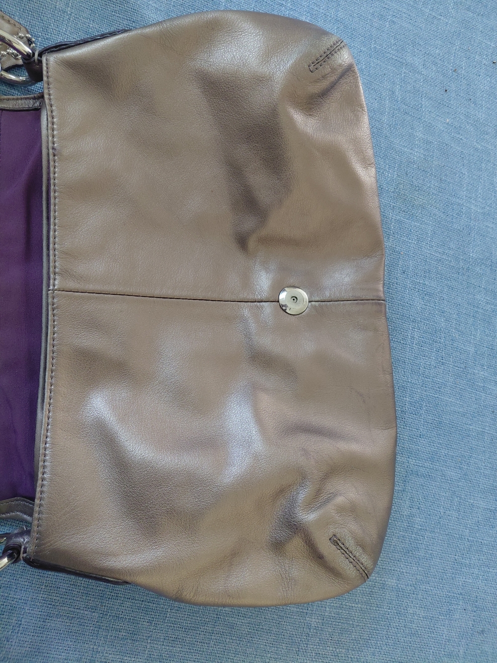Vintage Coach Metallic Leather Shoulder Bag with Buckle Detail - Picture 7 of 16